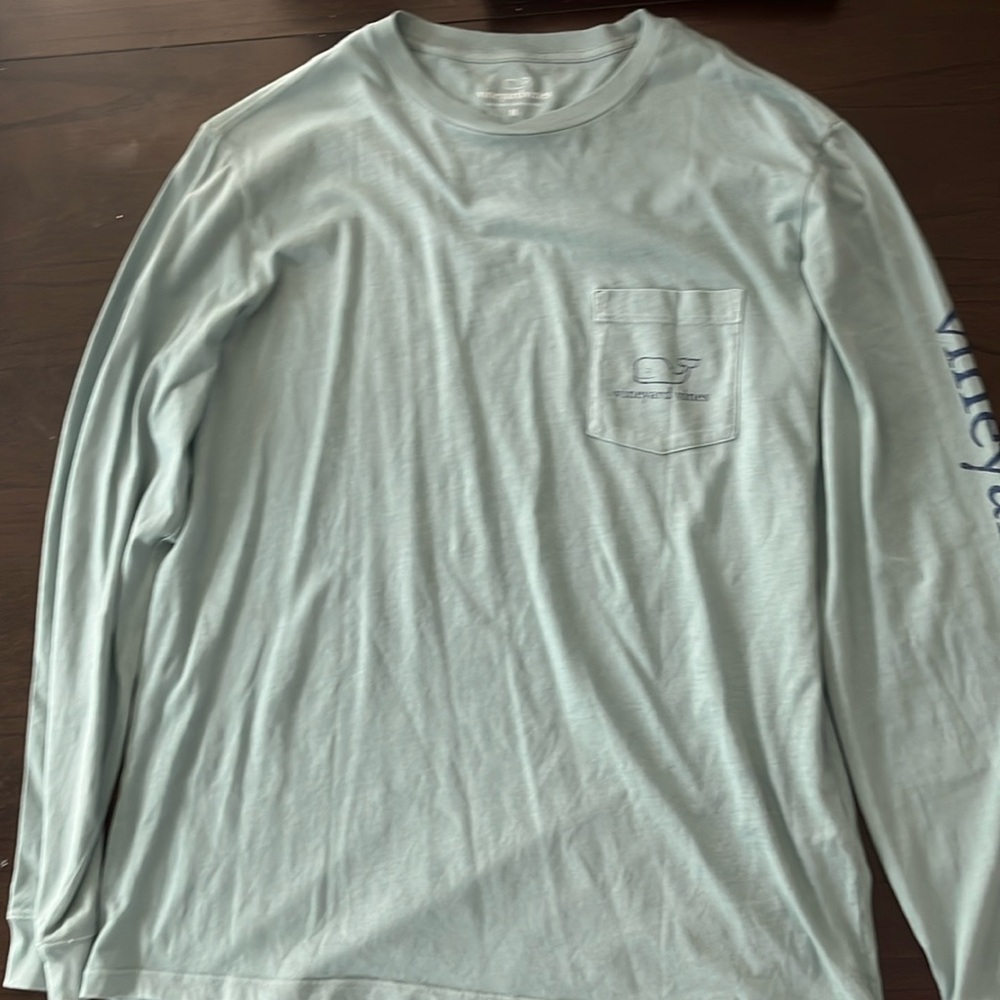 Mens long sleeve t shirt size medium vineyard vines